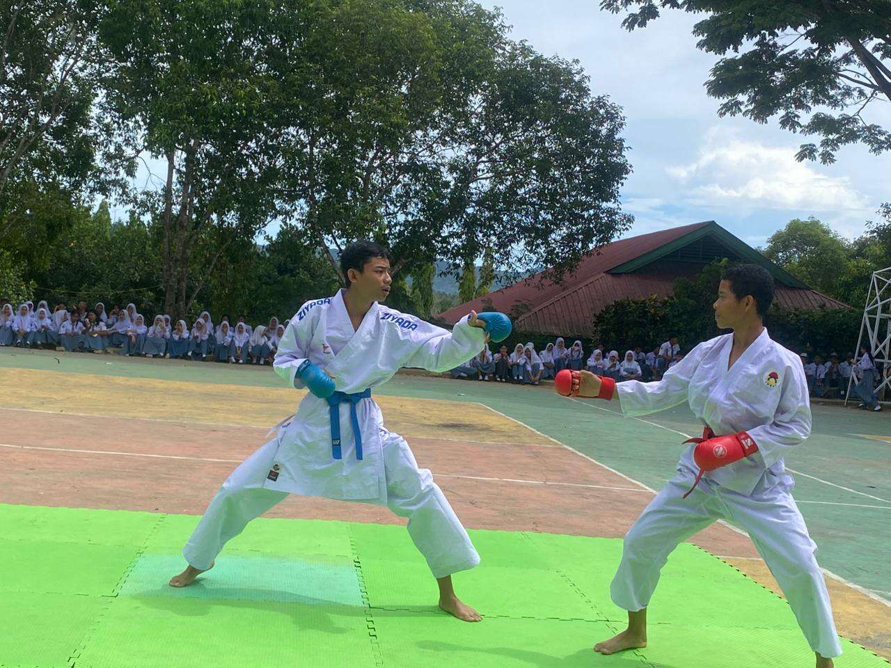 Acara Purna Bakti Bapak Kepala SMA Negeri 6 Kendari